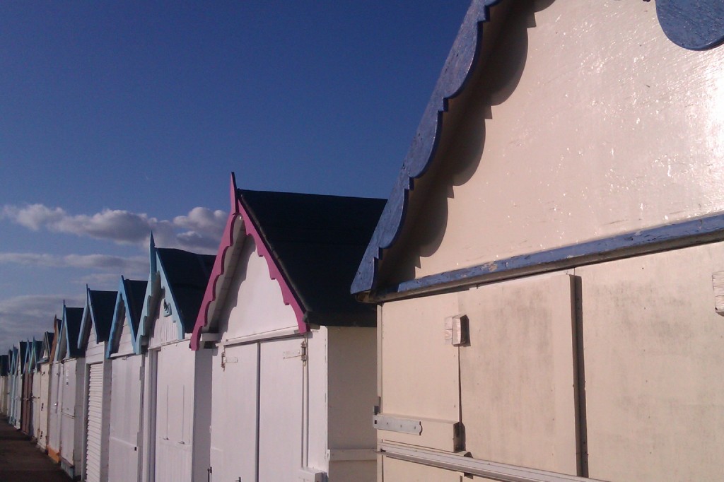 beach huts southchurch